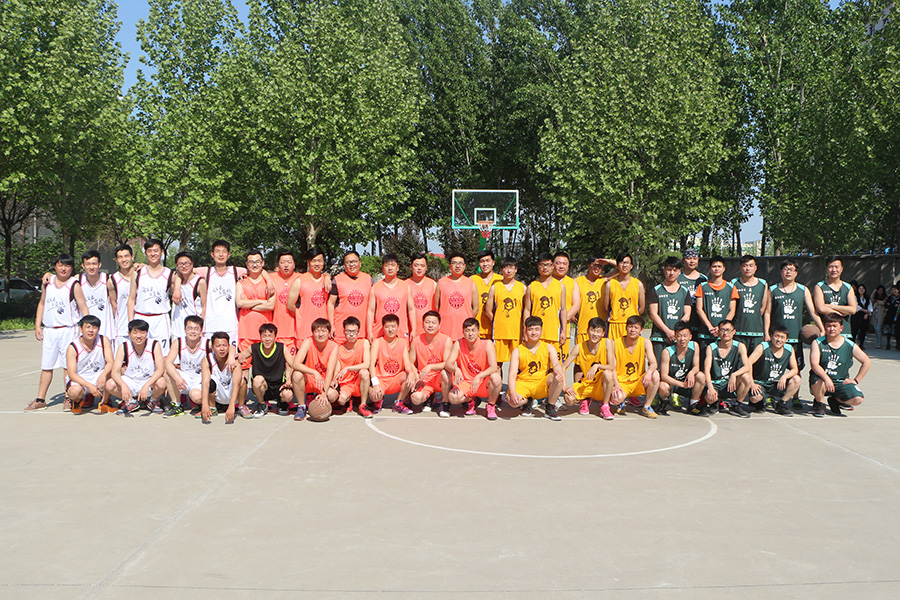 青春無畏，逐夢揚威！河南青峰屆“創(chuàng)新杯”員工籃球聯(lián)賽首戰(zhàn)圓滿落幕！